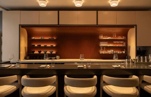 A photograph of the 14-seat counter at Atomix