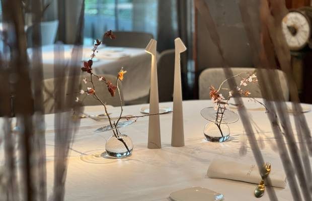 A photograph of the dining room at Elkano